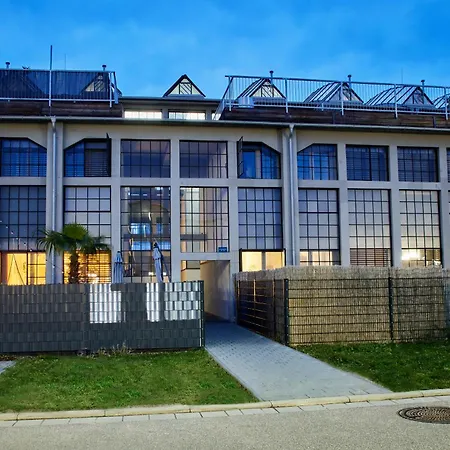 Casa de Férias Neu! Upper Industrial Loft Domizil Mit Dachterrasse & Ausblick