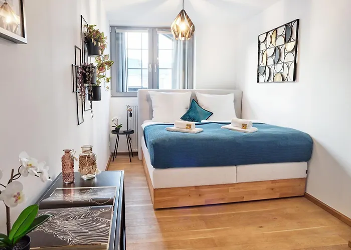 Neu! Upper Industrial Loft Domizil Mit Dachterrasse & Ausblick 度假居 Neustadt an der Weinstraße